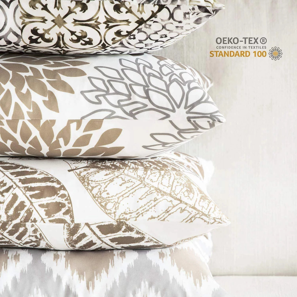 Brown 18" x 18" 4 Pack Decorative Throw Pillow L982047