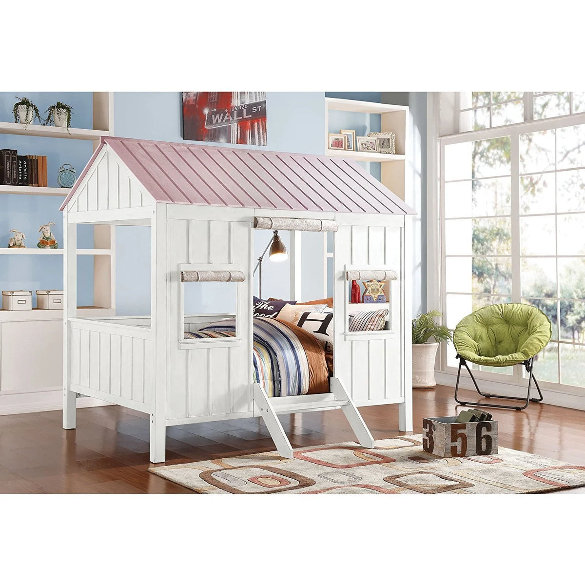 Full Bed in White and Pink J7057