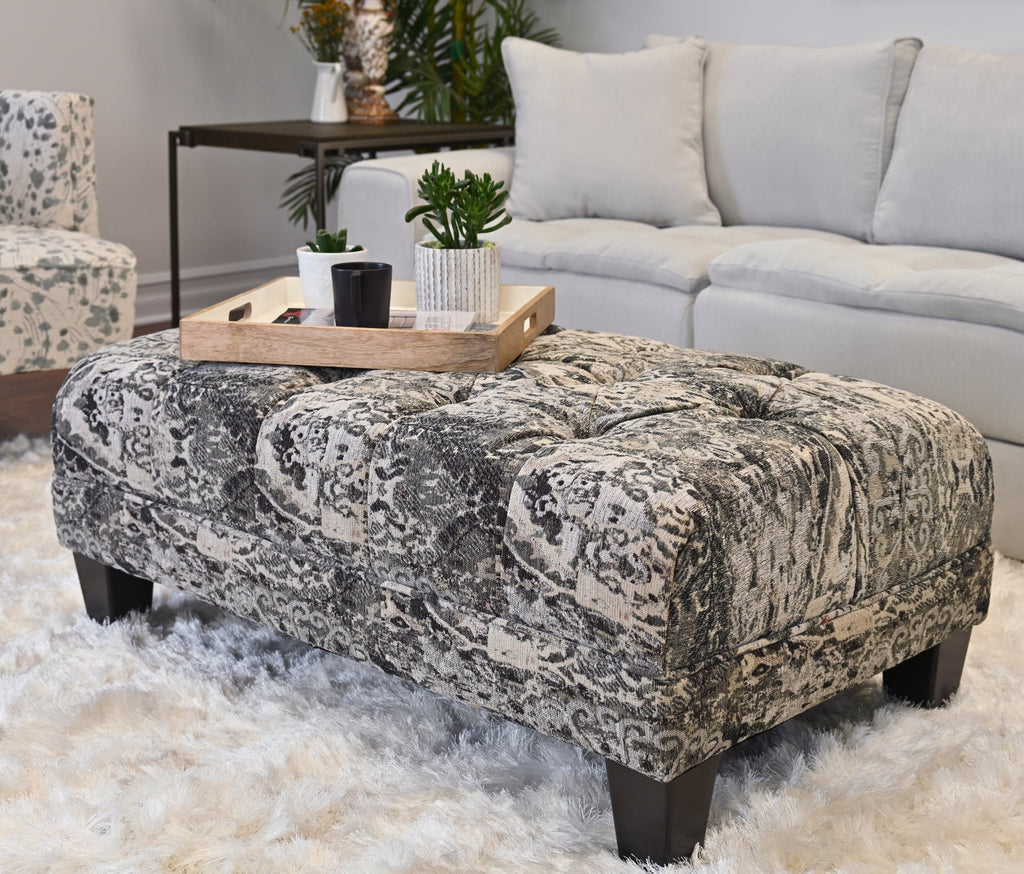 Oversized Tufted Ottoman E777413