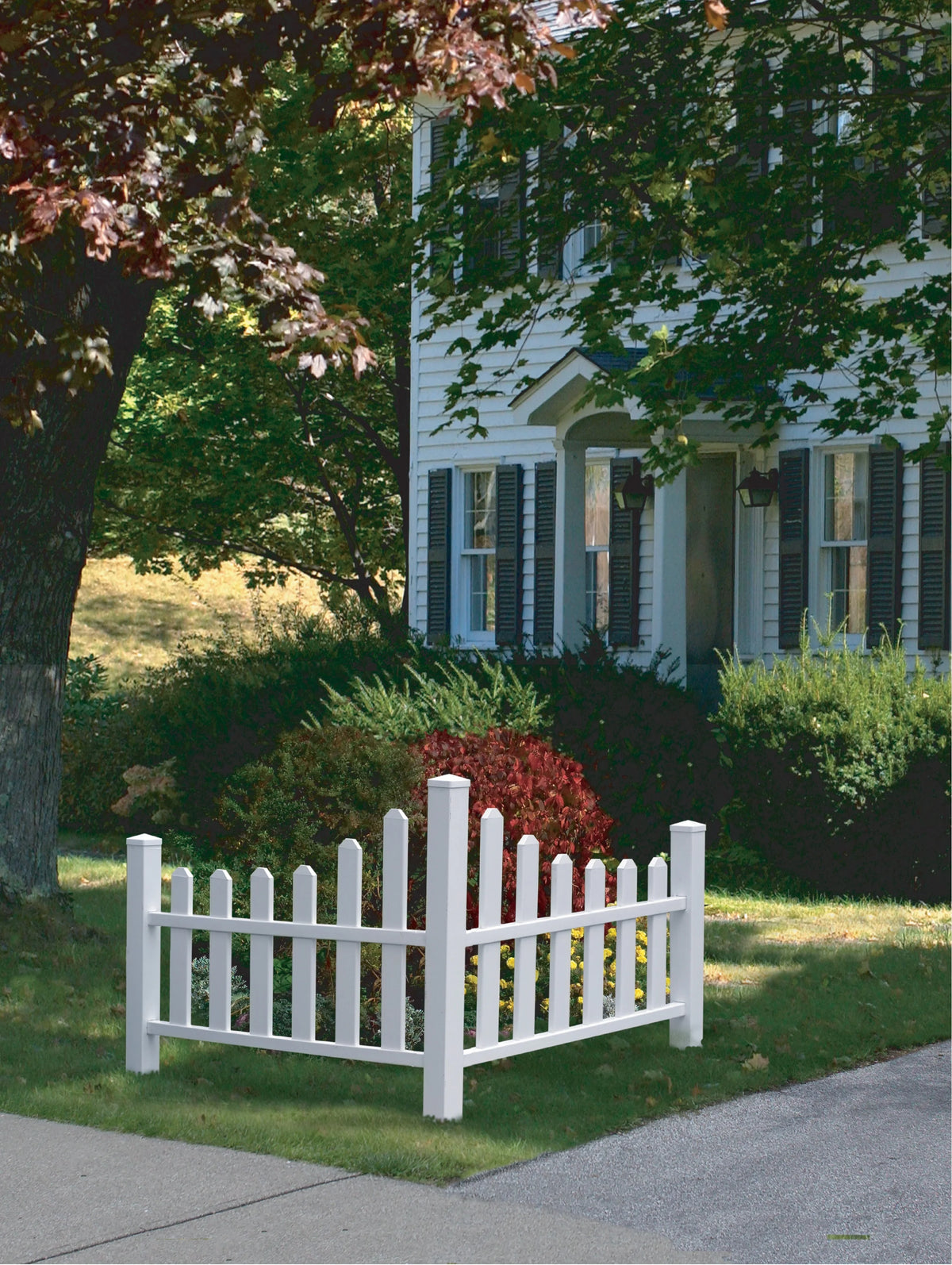 White Vinyl Corner Picket Fence Accent E12713