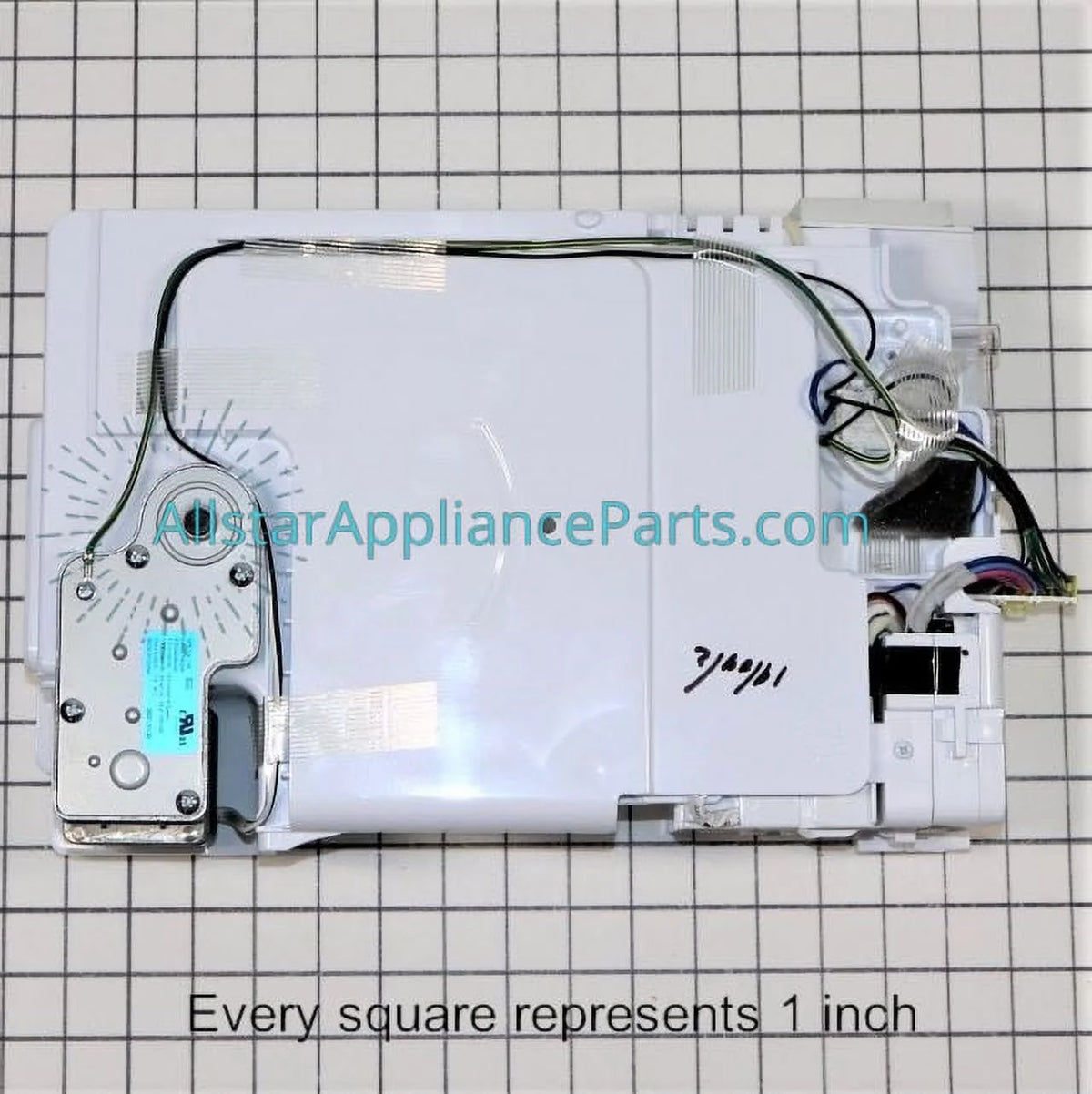 Refrigerator Ice Maker Assembly J1477