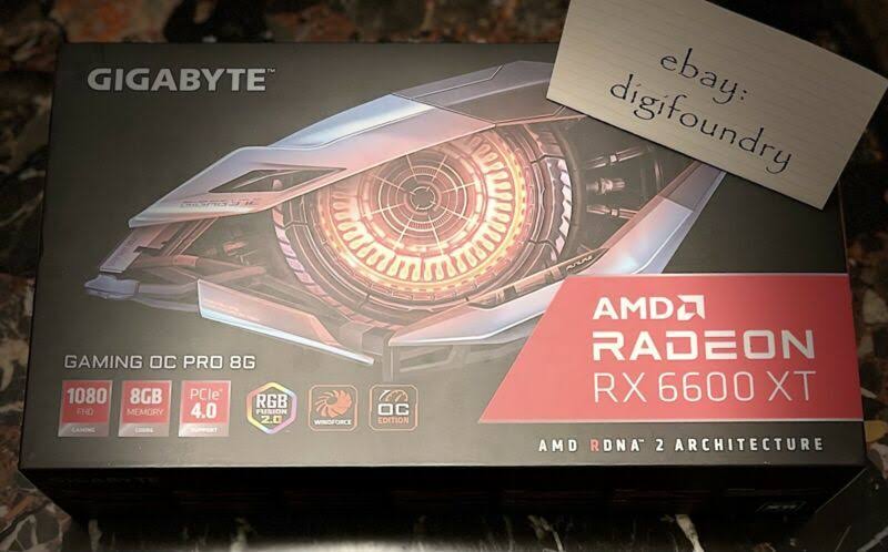 8GB Graphics Card R446405