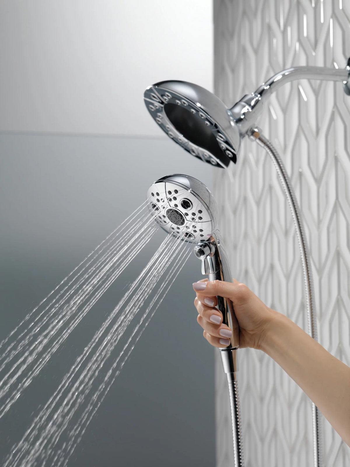 5-Spray Hand Shower and Shower Head Combo in Chrome A166089