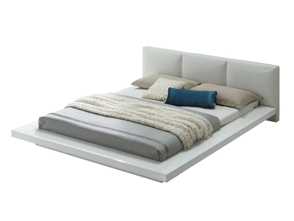 White Solid Wood King Bedroom Set 5pcs X78485