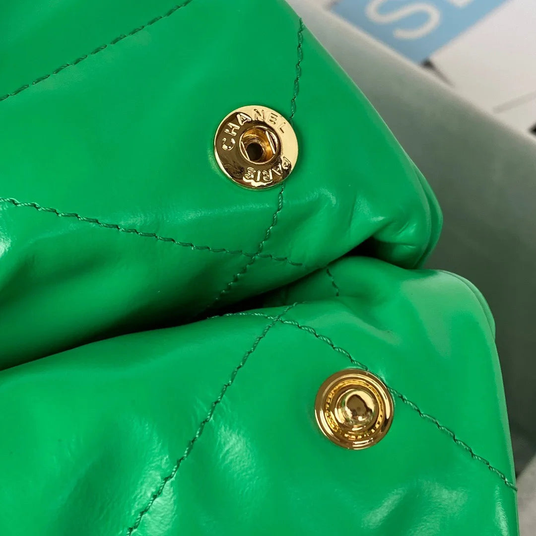 Shiny Green Handbag F22921