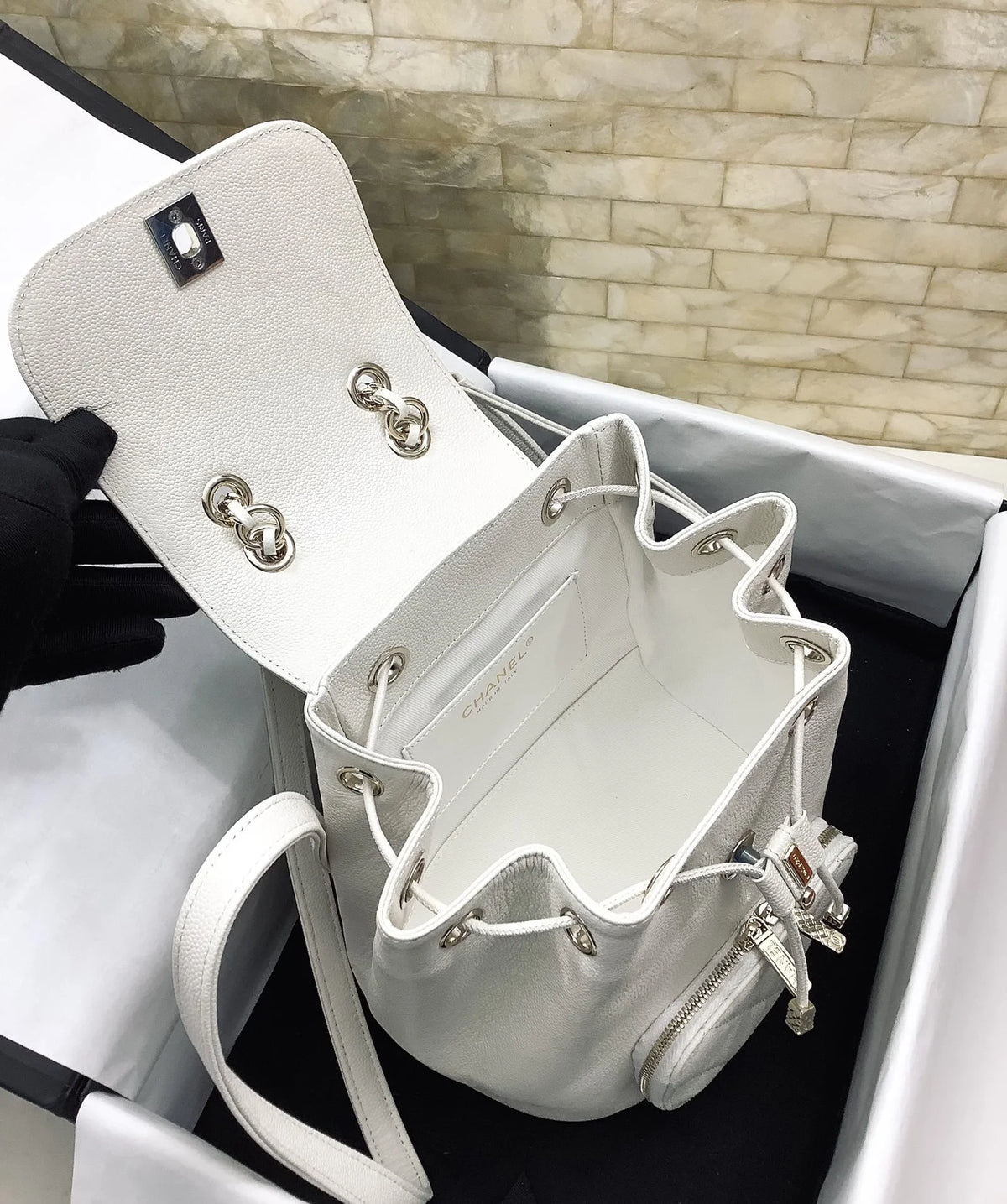 White Backpack N148