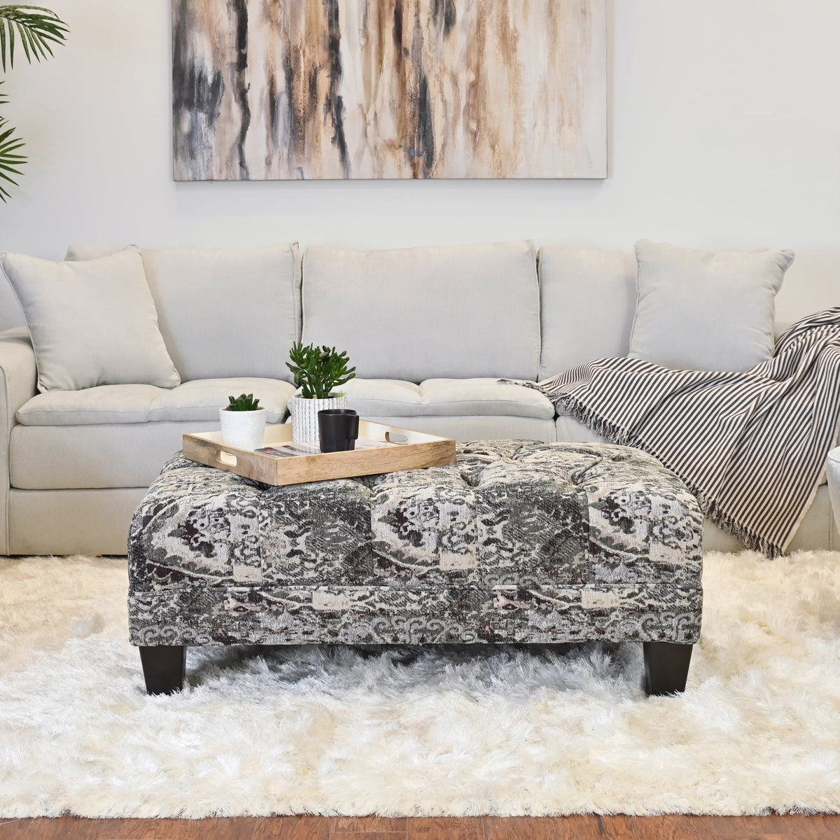 Oversized Tufted Ottoman E777413