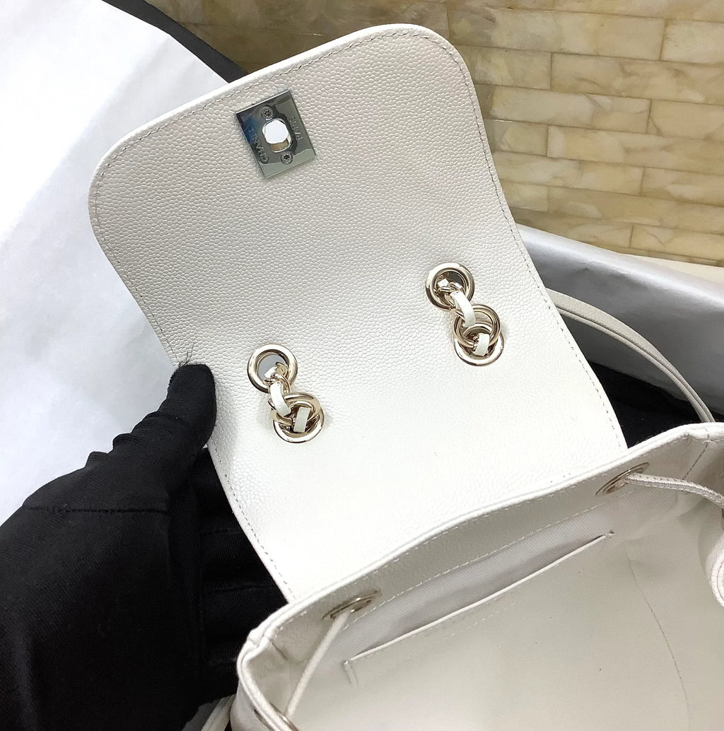 White Backpack N148