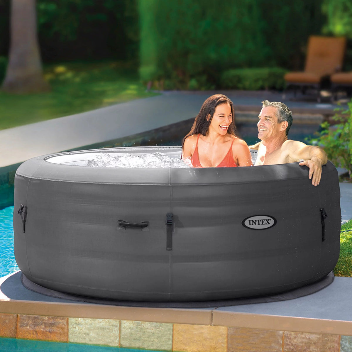 Inflatable Hot Tub with Filter Pump & Cover S115894