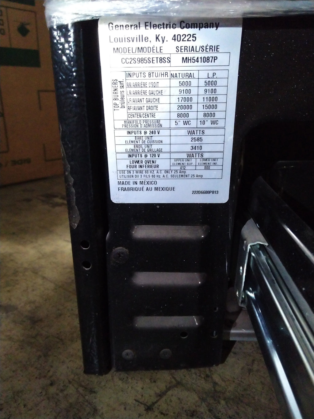 Slide-In Front Control Dual-Fuel Range with Baking Drawer B3264