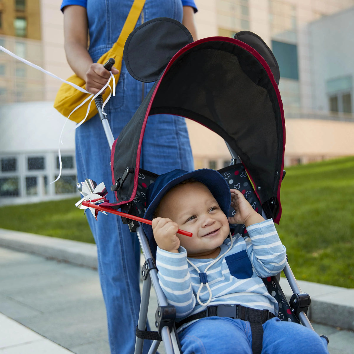 Umbrella Stroller with Basket B79001