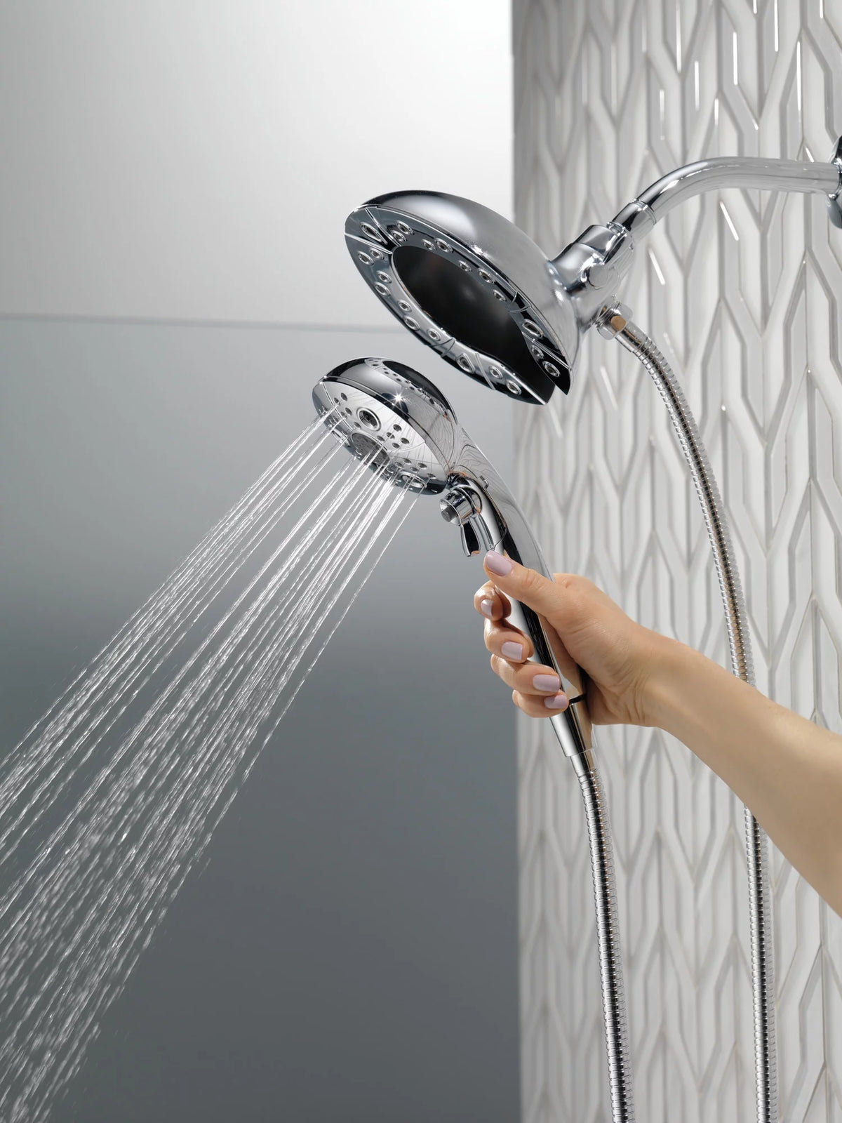 5-Spray Hand Shower and Shower Head Combo in Chrome A166089