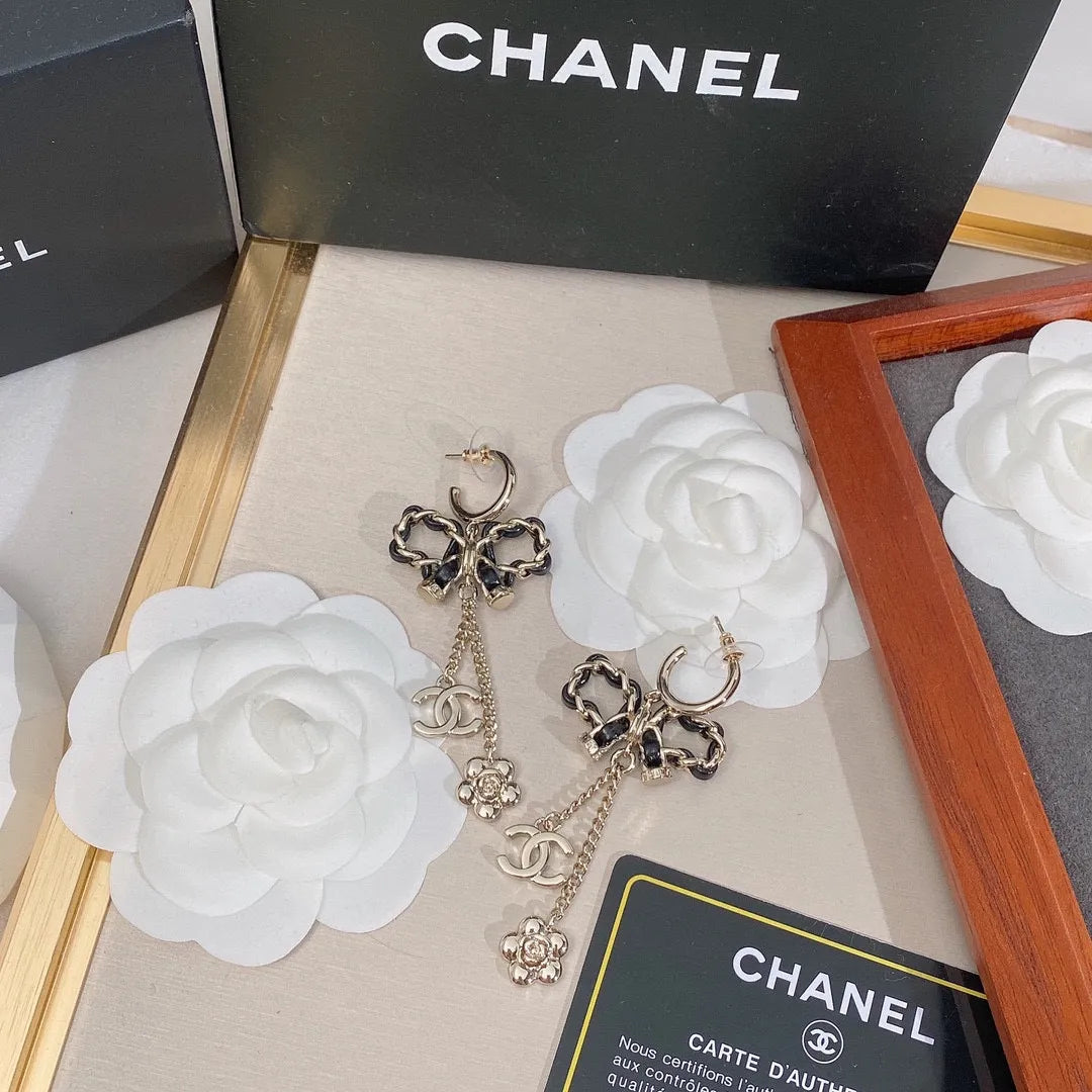 Earrings H631