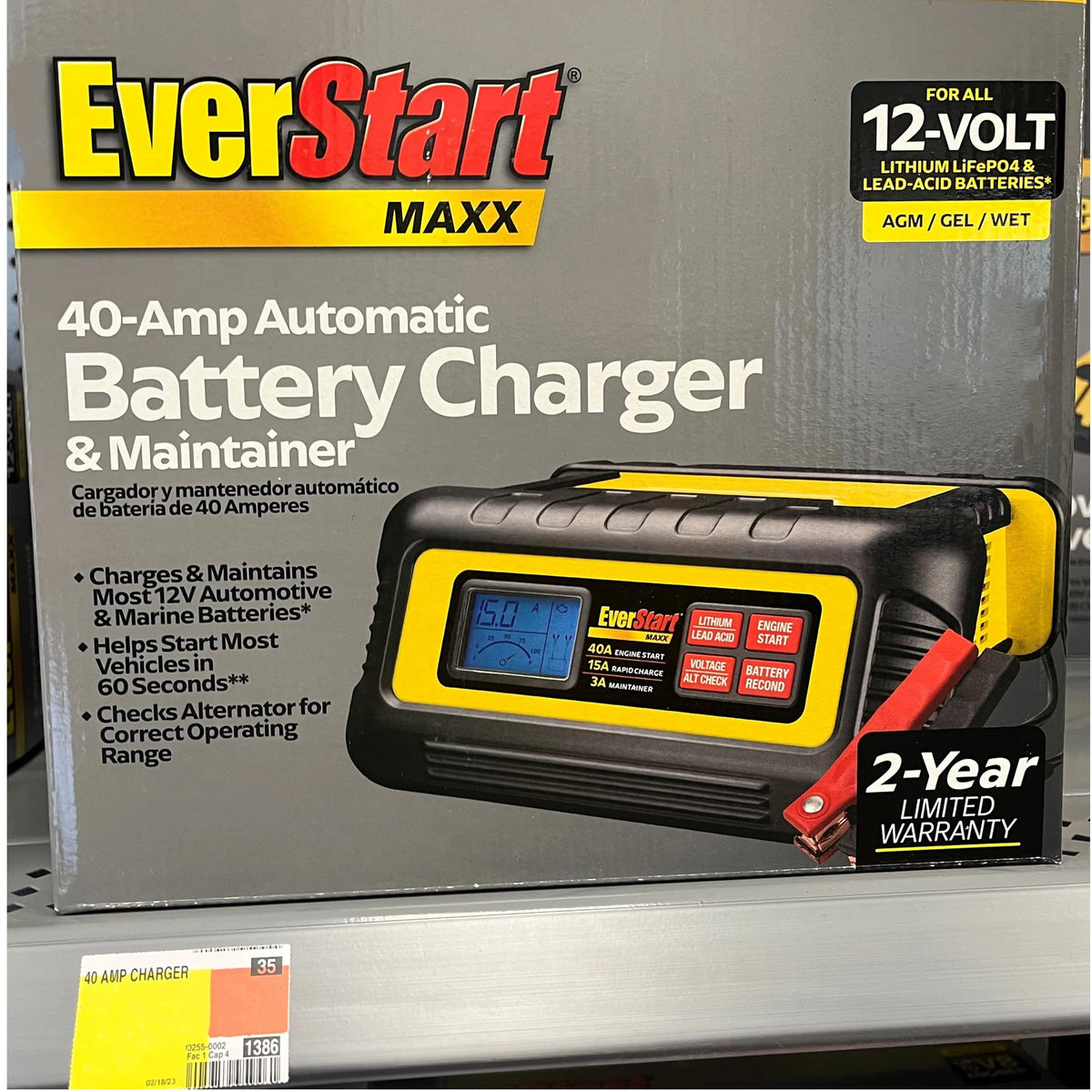 15 Amp Battery Charger and Maintainer with 40 Amp Engine Start D524
