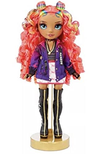 Fashion Doll with 2 Outfits X61667